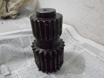 kupować Sun Gear Excavator Gears , Customized Mitsubishi Swing Gears online manufacture